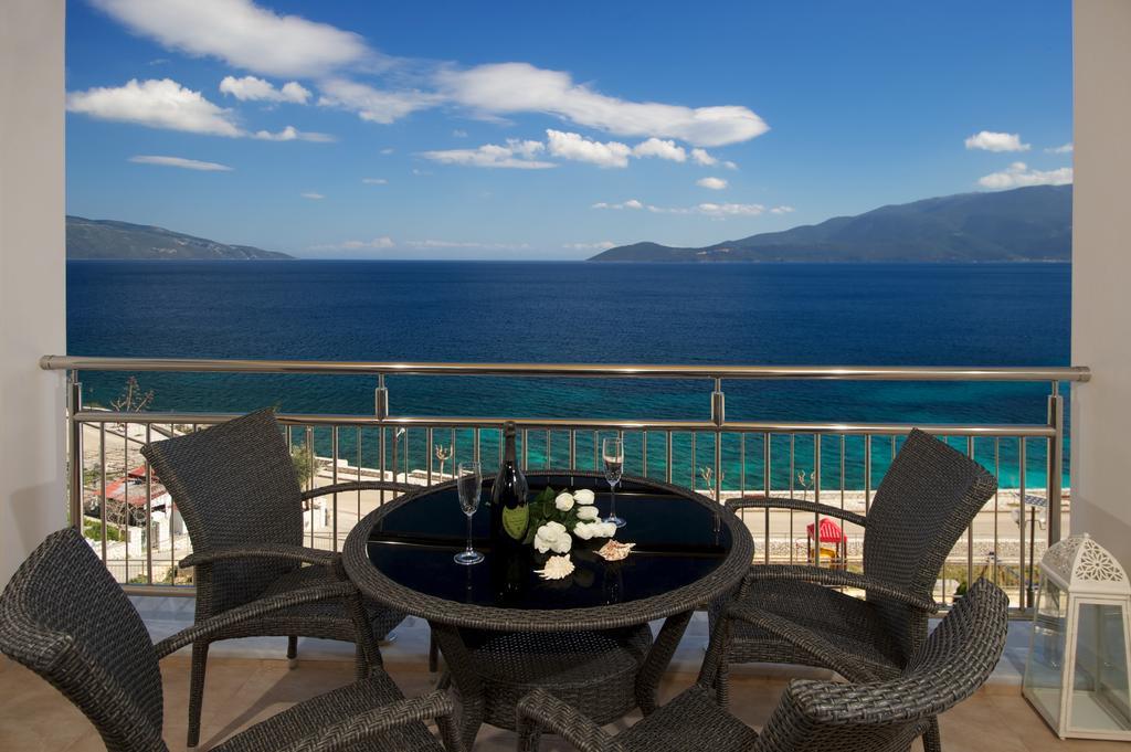 Odyssey Hotel & Spa Agia Efimia エクステリア 写真