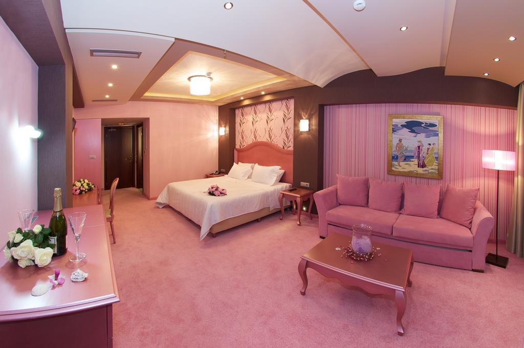 Odyssey Hotel & Spa Agia Efimia エクステリア 写真