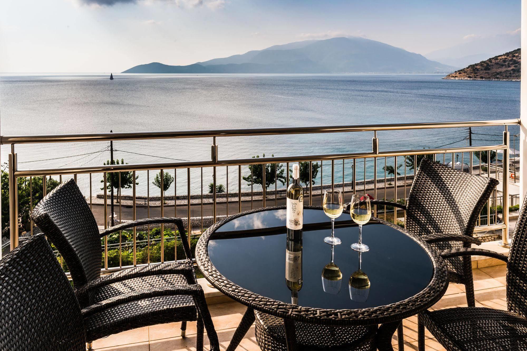 Odyssey Hotel & Spa Agia Efimia エクステリア 写真